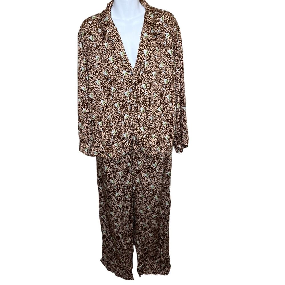 Neendi Martini Animal Long Pajama Set Brown Leopard Print Loungewear Size Small